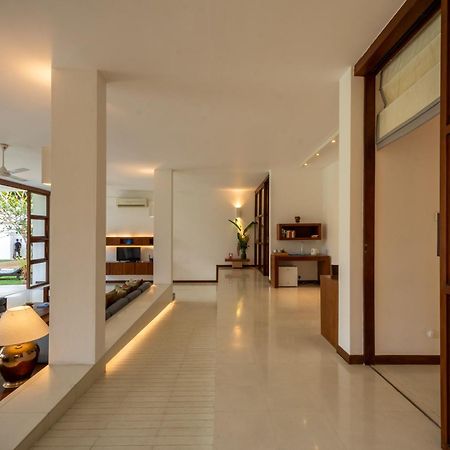Bentota No 1 Villa ภายนอก รูปภาพ