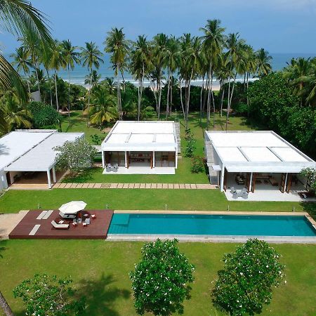 Bentota No 1 Villa ภายนอก รูปภาพ